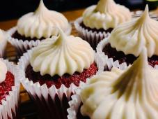 Basic Cream Cheese Frosting Photo 3