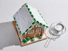 Christmas Gingerbread House Photo 19