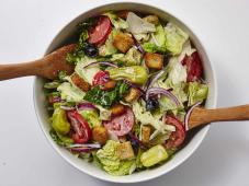 Copycat Olive Garden Salad Photo 3