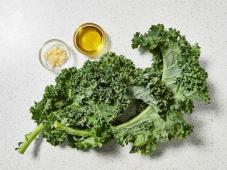 Easy Garlic Kale Photo 2