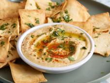 Super Easy Hummus Photo 5