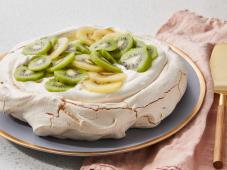 Easy Pavlova Photo 10