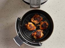 Air Fryer Chicken Thighs Photo 5