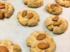 Low-Carb Almond Cinnamon Butter Cookies Photo 4