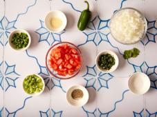 How to Make Pico de Gallo Photo 2