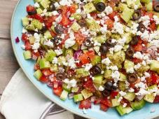 Easy Greek Salad Photo 5