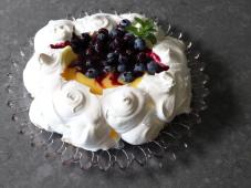 Lemon Blueberry Pavlova Photo 15