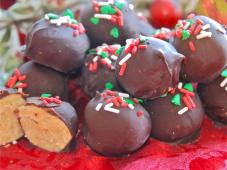 Christmas Peanut Butter Balls Photo 4