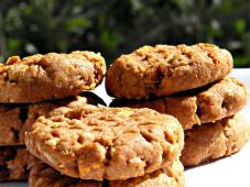 Peanut Butter Oatmeal Cookies Photo 5