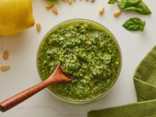 Spinach Basil Pesto Photo 4