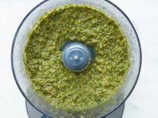 Pesto Sauce Photo 5