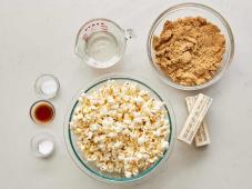 Caramel Popcorn Photo 2