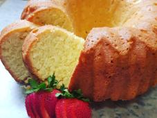 Coconut Cream Pound Cake Photo 4