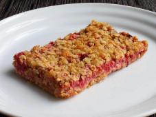 Strawberry Oatmeal Breakfast Bars Photo 8