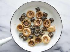 Easy Garlic Escargots Photo 4