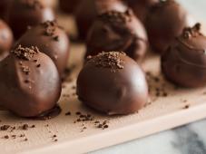 Easy Oreo Truffles Photo 8