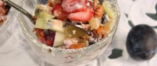 Fruit Salad with Crispy Muesli Photo