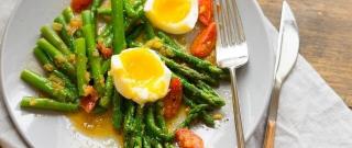 Warm Salad with Asparagus Photo