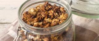 Healthy Banana Granola Photo