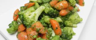 Broccoli and Carrot Stir Fry Photo