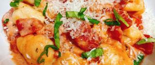 Quick and Easy Tomato Basil Gnocchi Photo