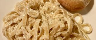 To Die For Fettuccine Alfredo Photo