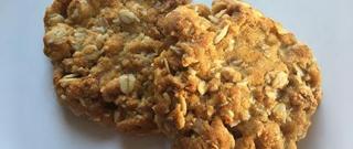 Anzac Biscuits (Australian Coconut-Oat Cookies) Photo