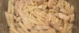 Fettuccine Alfredo with Chicken Photo