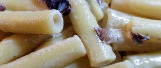 Pasta with Gorgonzola Sauce and Radicchio Photo