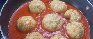 Mozzarella-Stuffed Pesto Turkey Meatballs Photo