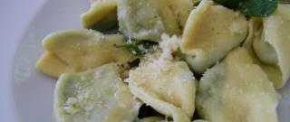 Spinach and Ricotta Tortellini Photo