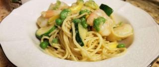 Garlicky Shrimp Primavera with Shishito Peppers Photo