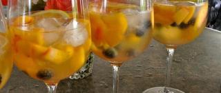 Amazing Peach Sangria Photo