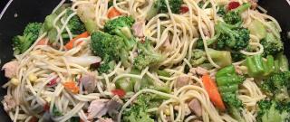 Stir Fried Pasta with Veggies Photo