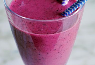 Berry, Banana & Pomegranate Smoothie Photo 1