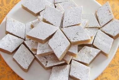 Indian Recipe -  Kaju Katli Photo 1