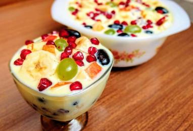 Fruit Salad With Custard Sauce Photo 1