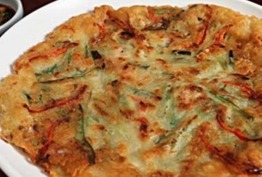 Korean Pancakes with Vegetables Photo 1