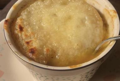 Rich and Simple French Onion Soup Photo 1