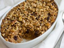 Baked Oatmeal with Apples, Raisins & Walnuts Photo 8