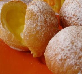 Donuts with Custard Photo