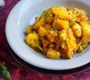 Indian Style Cauliflower and Potatoes Photo