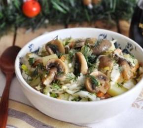 Vegetarian Salad with Pickled Champignons Photo