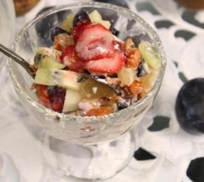 Fruit Salad with Crispy Muesli Photo