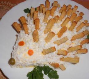 “Hedgehog” Salad with Dry Bread Crumbs Photo