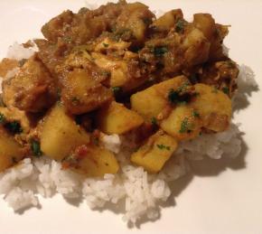 Bengali Chicken Curry with Potatoes Photo