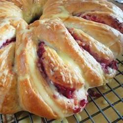 Cranberry-Orange Tea Ring Photo