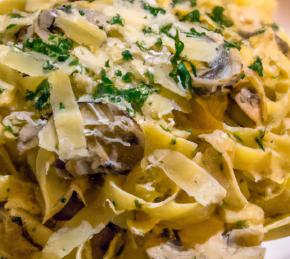 Creamy Mushroom Pasta Photo