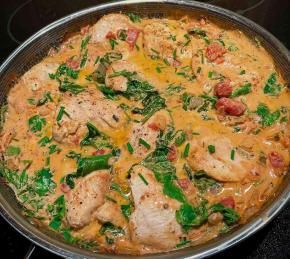 One-Pan Creamy Chicken and Spinach Photo