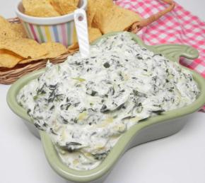 Slow Cooker Spinach-Artichoke Dip Photo